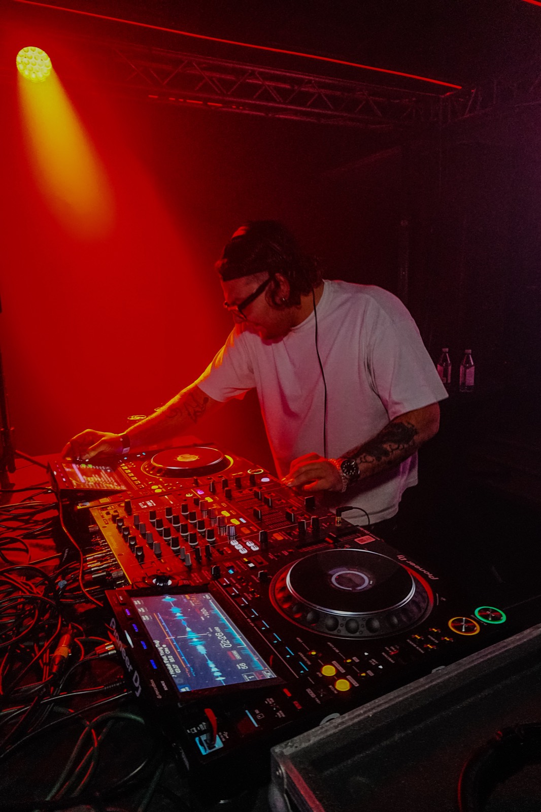 RNB Nites Vol. X with Calinacho, April 2026